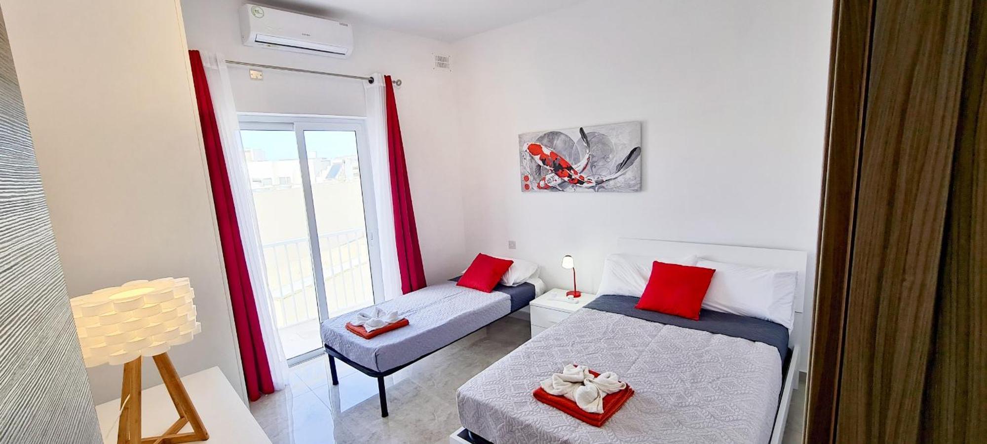 Апартаменты Seaside Serenity - Luxe Penthouse - Near The By Quicktrips Меллиеха