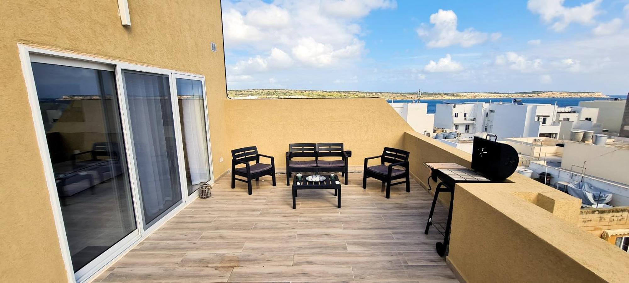 Seaside Serenity - Luxe Penthouse - Near The By Quicktrips Appartement