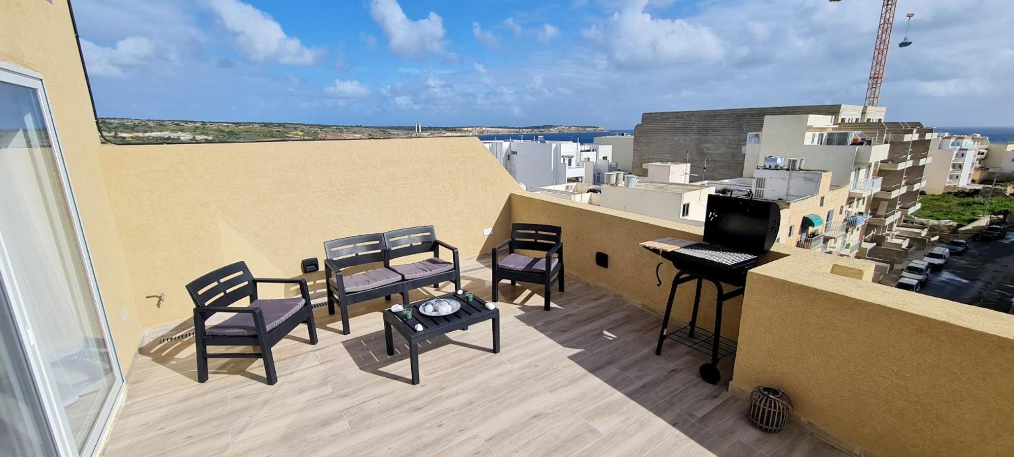 Seaside Serenity - Luxe Penthouse - Near The By Quicktrips Mellieħa
